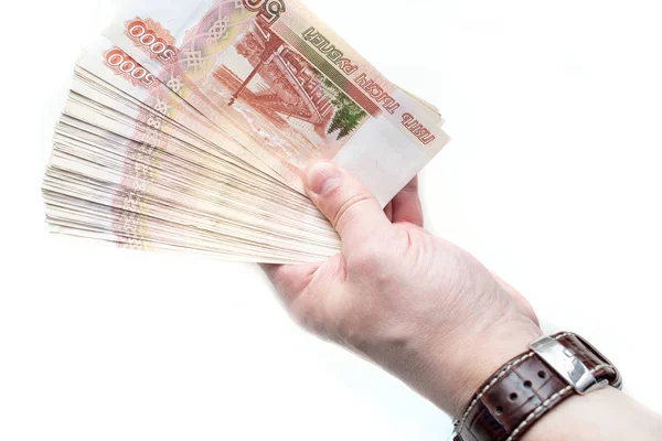 Erkek elle 5000 ruble banknotlar — Stok fotoğraf