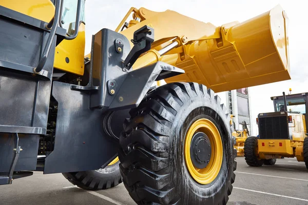 Nuevo Cargador Frontal Para Construcción —  Fotos de Stock