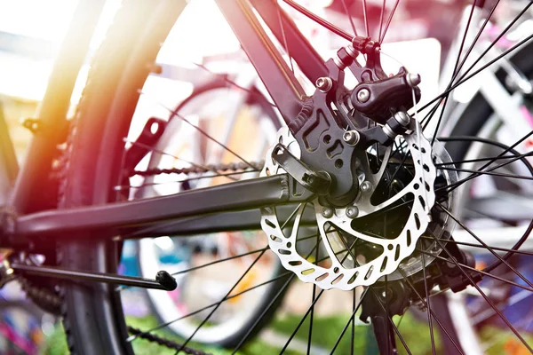 Тормозной Диск Заднего Колеса Спортивного Горного Велосипеда Магазине — стоковое фото