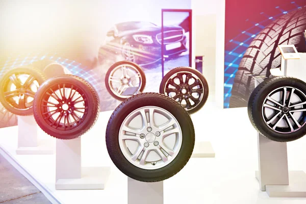 Wheels Cars Store — Stock Photo, Image