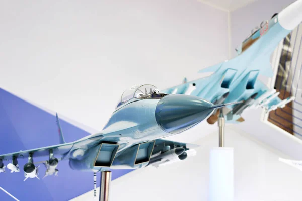 Современный Российский Истребитель Выставке — стоковое фото