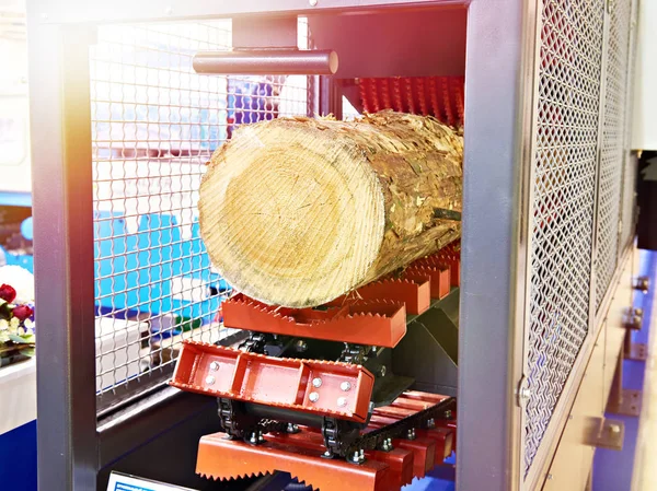 Inloggen Houten Werkende Machine Met Vlakke Scheidingsteken Fabriek — Stockfoto