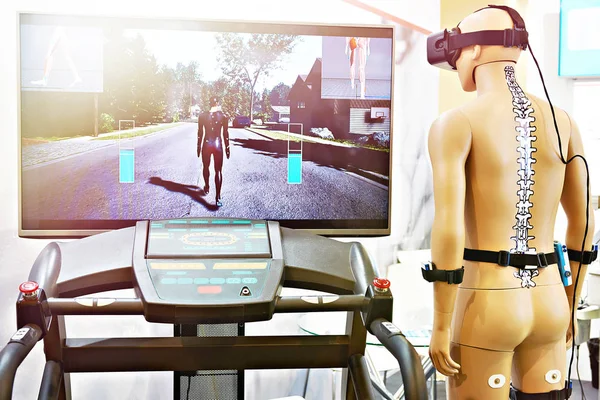 Rehabilitering enhet med virtuell verklighet — Stockfoto