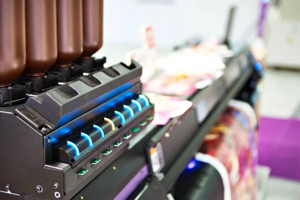 Indicators of cartridges on plotter — Stock Photo, Image