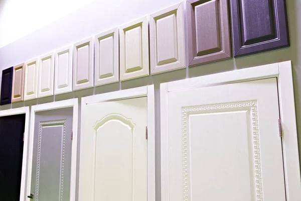 Furniture panels and doors in store — Stock Photo, Image