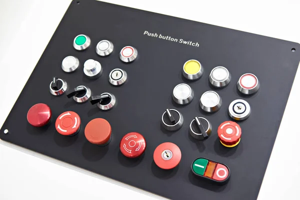 Botones para paneles de control eléctricos —  Fotos de Stock