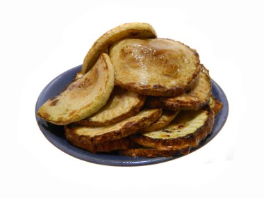 Kızarmış kabak beyaz arkaplanda izole edilmiş.