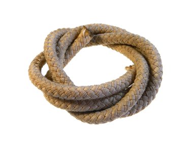 beyaz arkaplanda izole edilmiş ip