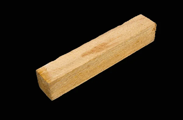 Dřevěný hranol izolovaných na bílém pozadí — Stock fotografie