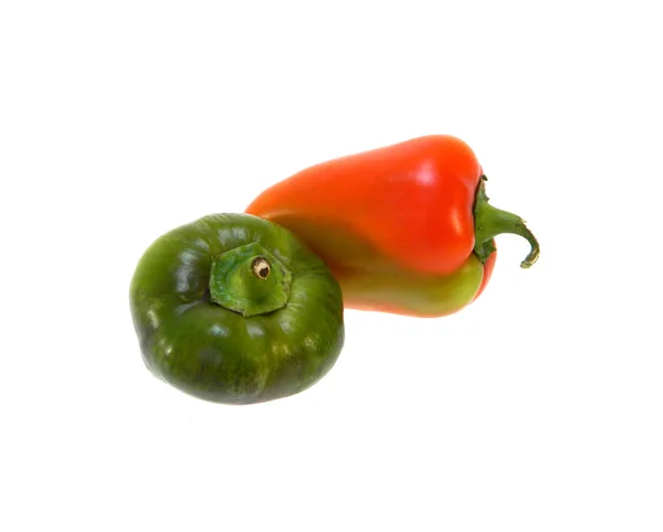 Paprika geïsoleerd op witte achtergrond — Stockfoto