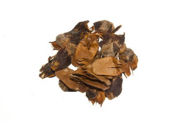 Beyaz arkaplanda koni izole edildi