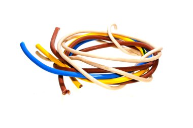 Elektrik kablosu beyaz arkaplanda izole edildi