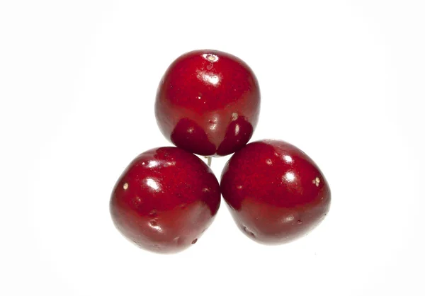 Cherry diisolasi pada latar belakang putih — Stok Foto