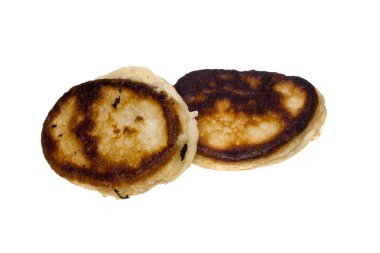 Beyaz arkaplanda izole edilmiş krepler