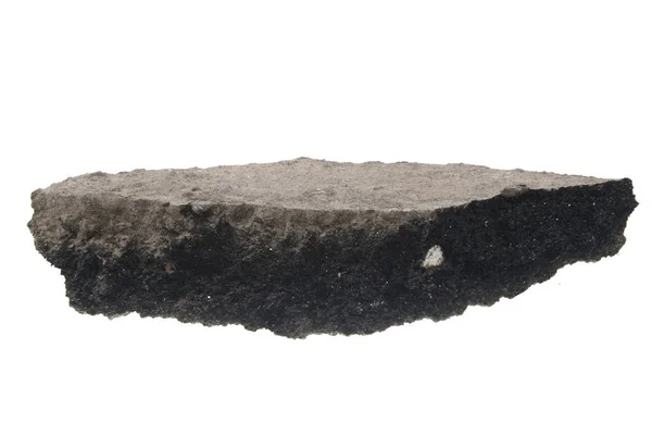 asfalt beyaz arkaplanda izole edildi