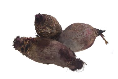 Beyaz arka plan üzerinde izole kırmızı pancar