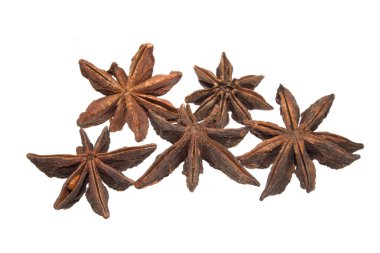 siyah arkaplanda izole edilmiş baharat