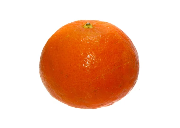 Mandarin beyaz arkaplanda izole edildi — Stok fotoğraf
