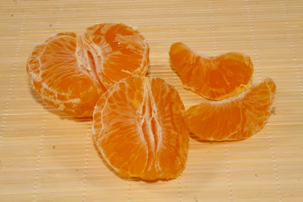 Mandarin isolé sur fond blanc — Photo