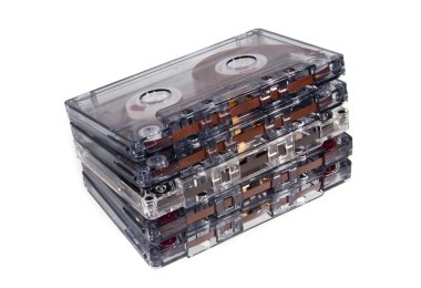 kaset beyaz arkaplanda izole edildi