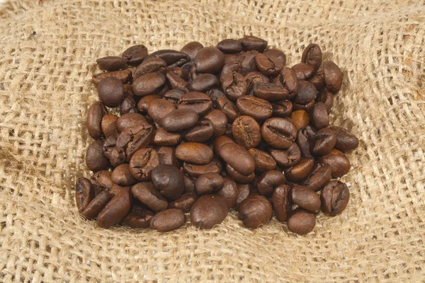 Кава ізольована на білому тлі — стокове фото