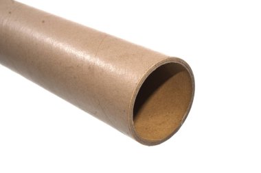 Beyaz arka plan üzerinde izole boru