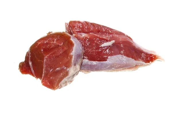 Carne crua isolada sobre fundo branco — Fotografia de Stock