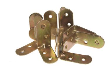 Metal bağlanma parantezi beyaz arkaplanda izole edildi