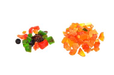 Kurumuş meyve beyaz arkaplanda izole