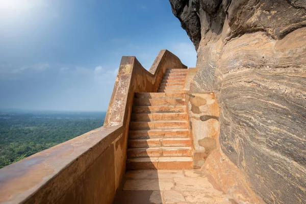 Scenic Shot Stone Stairs Rocky Mountain Sunny Day — Stock Photo, Image