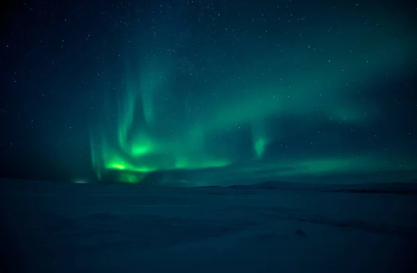 Photo Panoramique Magnifiques Aurores Boréales Sur Vallée Neige — Photo