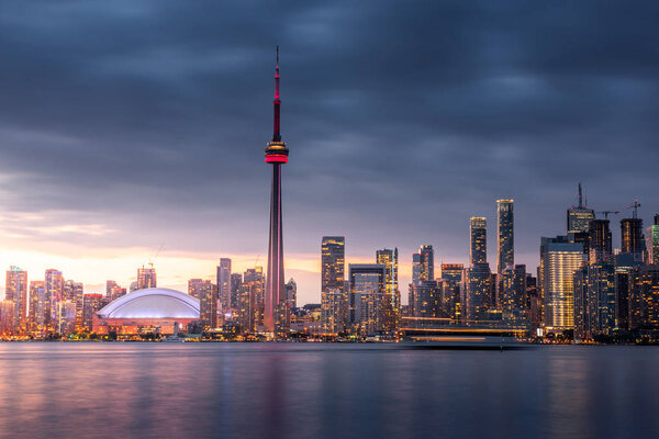 Летний горизонт города Торонто, Торонто, Канада