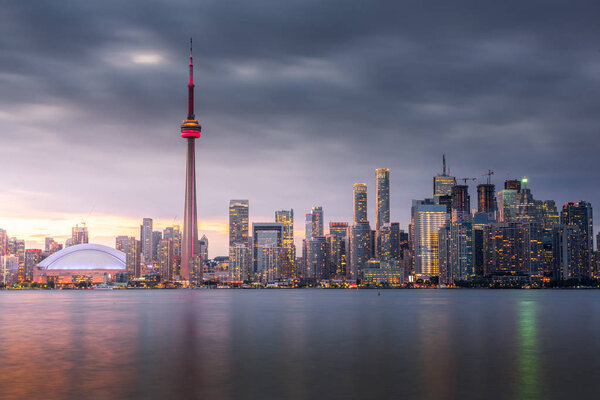 Летний горизонт города Торонто, Торонто, Канада