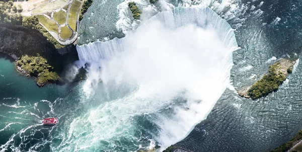 カナダのナイアガラの滝の風景写真 — ストック写真