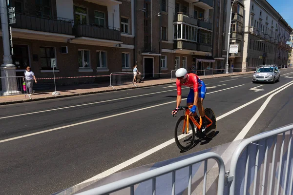 Mińsk, Białoruś-25 czerwca 2019: rowerzysta z Chorwacji Barac bierze udział w zawodach Men Split Start Individual Race na 2. wydarzenie europejskie czerwiec 25, 2019 w Mińsk, Białoruś — Zdjęcie stockowe