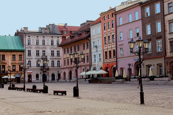 Merkezi kare 'Rynek Gwny' Krakw şehir 2018 yılının baharında parçası. 