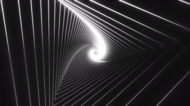 Biały trójkątny tunel porusza się w spirali na czarnym tle. Animacja do teledysków, klubów nocnych, ekranów LED, projekcji, mapowania wideo, spektakli audiowizualnych. 3d renderowanie — Wideo stockowe