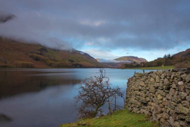 Crummock su Shoreline 