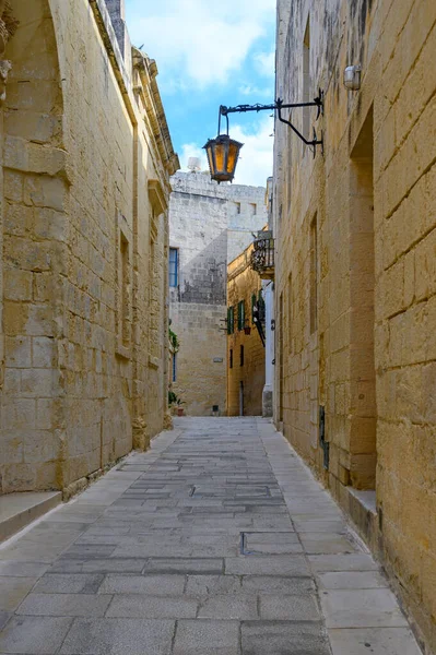 Veduta Una Delle Tante Antiche Stradine Medievali Nella Città Mdina — Foto Stock