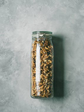 Cam beton zemin üzerine ceviz