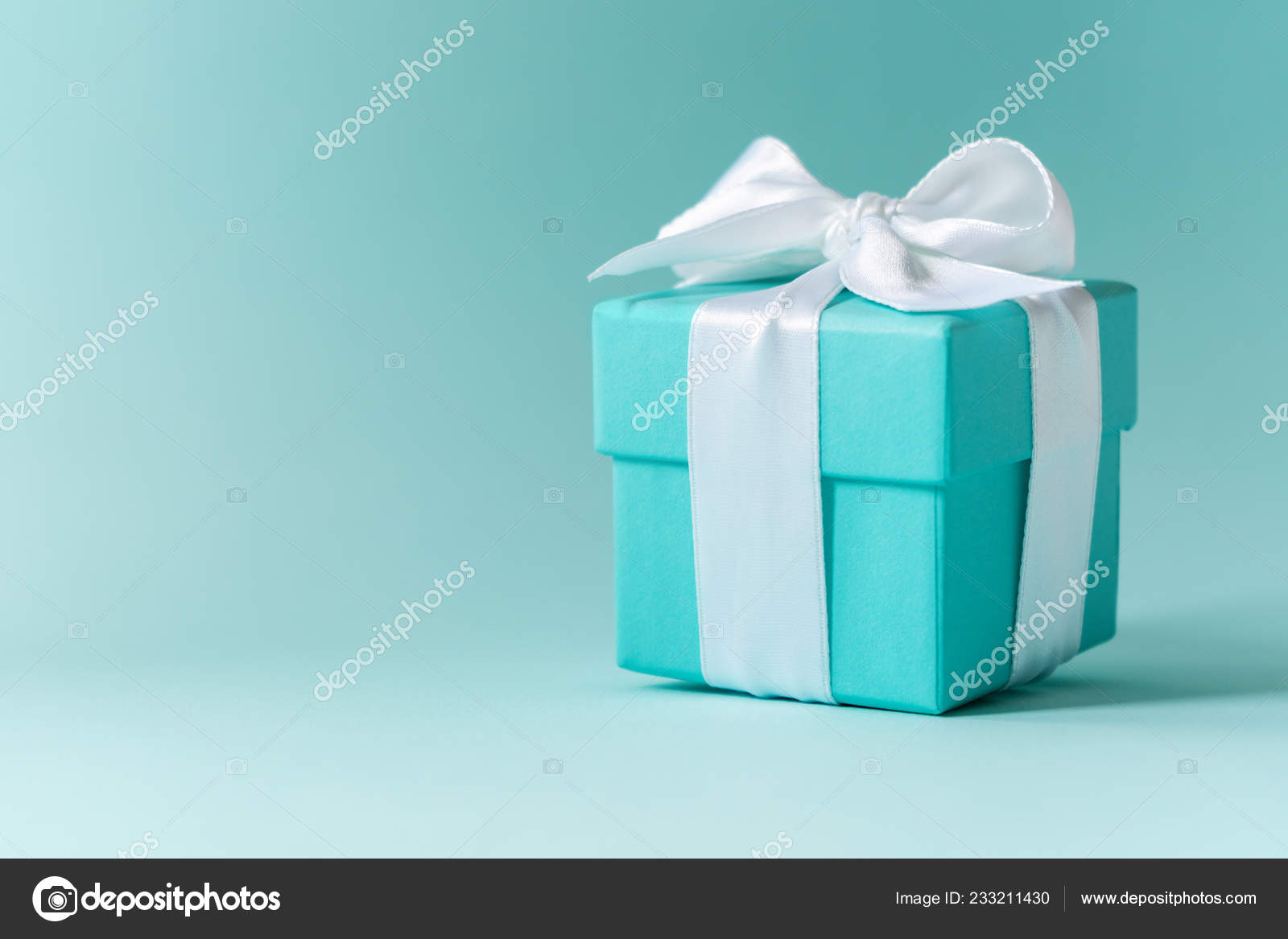 tiffany blue colored gifts