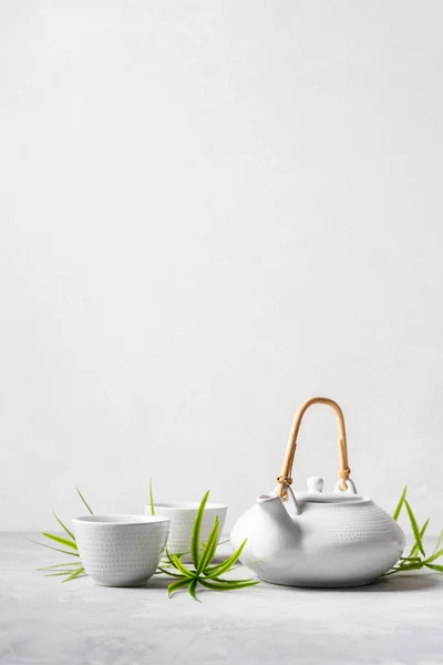 Asian Set Green Tea Cups Teapot Bamboo Leaves Grey Background — Stock Photo, Image