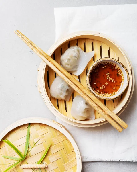 Gnocchi Vapore Tradizionali Cinesi Dim Sums Har Gow Piroscafo Bambù — Foto Stock