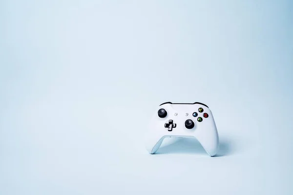 Gamepad Registeransvarige Joystick Blå Pastell Bakgrund Med Kopia Utrymme — Stockfoto