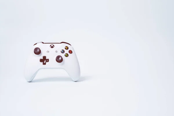 Xbox Gamepad Registeransvarige Joystick Blå Pastell Bakgrund Med Kopia Utrymme — Stockfoto