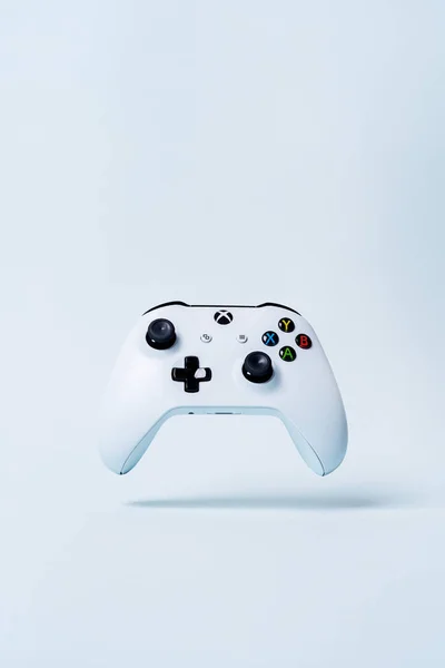 Xbox Gamepad Controller Joystick Pastelově Modré Pozadí Kopie Prostoru — Stock fotografie