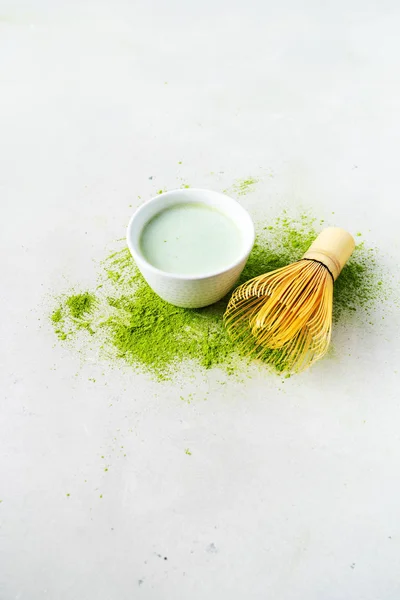 Organic Green Tea Matcha Powder Chasen Bamboo Whisk Bowl Brewing — Stock Photo, Image