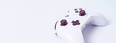 Xbox Gamepad denetleyicisinin joystick kopya alanı pastel mavi zemin üzerine