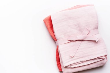 Beyaz arka planda Muslin Bebek Bezi bezi