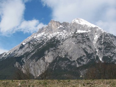 Almanya ve Avusturya bahar arasındaki sınırda Alps.
